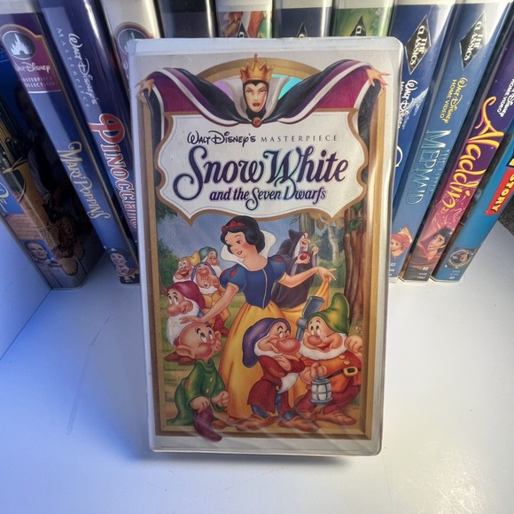 Walt Disney VHS Lot of 13 The Classics Black Diamond The Little Mermaid Banned - Picture 16 of 16